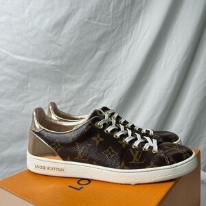 Louis Vuitton Brown Sneakers with Monogram Canvas